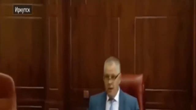 Пьяный судья уволил гаишников смотреть онлайн