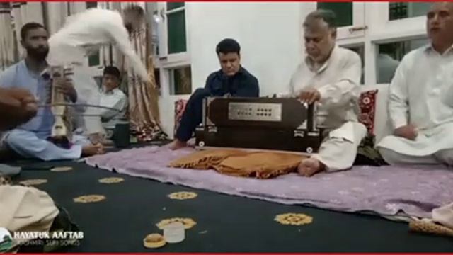 Sardar i Aalam Azz Kasem Gum Walla Chus Bo Mahkam |📝 Ahmad Batwari |🗣️ Rashid Hafiz | Kashmiri Song смотреть онлайн