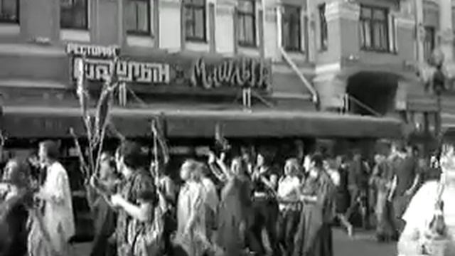 МОСКВА, Старый Арбат. Кришнаит's смотреть онлайн