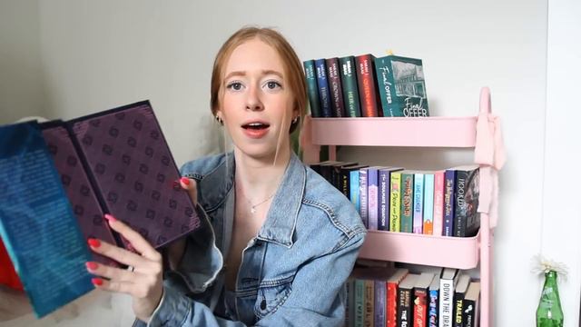 Come Book Shopping with Me! 📖💗 (+book haul & reading) смотреть онлайн