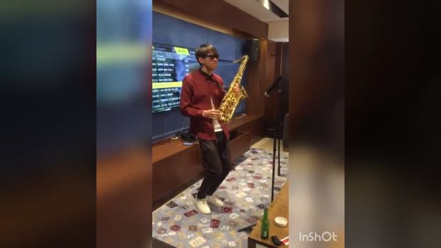 сыграл и кайфанул на саксе/ JanSax смотреть онлайн