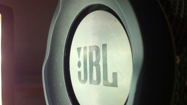 Басс тест калонки JBL Charge 3 смотреть онлайн