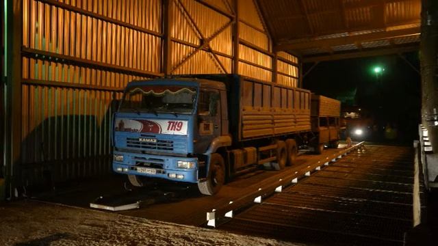 Разгрузка рапса смотреть онлайн