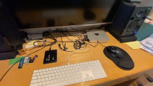 The MUST HAVE Docking Station for Mac Mini смотреть онлайн