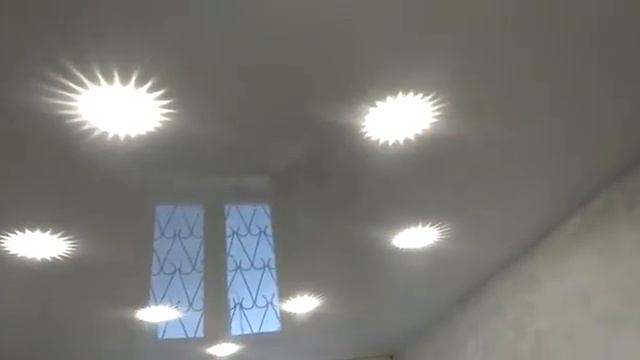 Отзыв на глянцевый потолок с нишей под гардину - Decor в Нижнем Новгороде - 16 03 21 смотреть онлайн