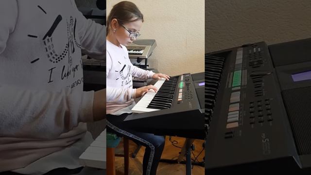 Final Fantasy.Nobuo Uematsu. "Волшебный замок" Бирюкова Юлия смотреть онлайн