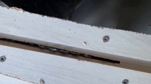 Как собрать двери шкаф купе. Вставляем лист 16мм в профиль 10 мм