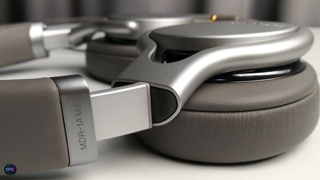 Sony MDR 1AM2 - Unboxing and Review смотреть онлайн