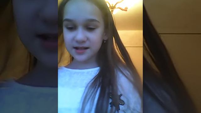 Мои старые фото/Маленькая Вика -Виксик Фиксик смотреть онлайн