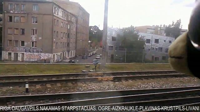 Пингвин Труша едет в поезде Рига-Даугавпилс. Е.К. 15.07.2022. смотреть онлайн
