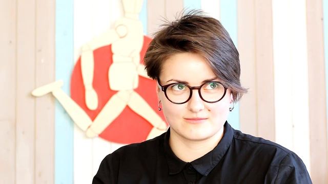 Рисование, критика и комплексы. Беседа с Асей Александровой смотреть онлайн