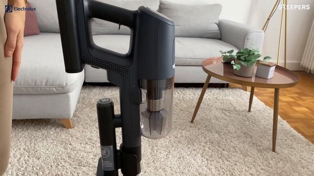 Aspirateur-Balai sans fil Electrolux 800 : ce qui plaît à Fanny ⭐ | Electrolux смотреть онлайн