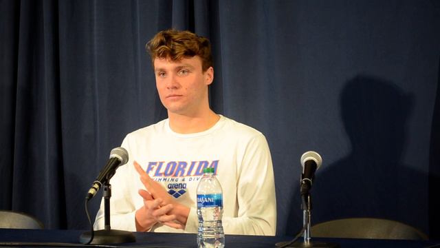 Bobby Finke смотреть онлайн