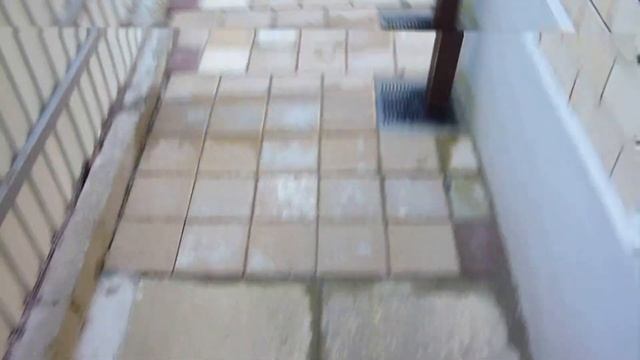 ЖИТЬ В ДОМЕ / ДЕЛАЕМ СИСТЕМУ ВОДООТВОДА СВОИМИ РУКАМИ / БЫСТРО / ПРОСТО / НЕДОРОГО смотреть онлайн