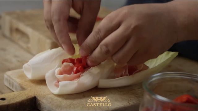 Endive with Parma Ham, Grilled Peppers and Castello Aged Havarti смотреть онлайн