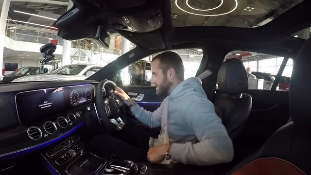 800BHP BRABUS E63S AMG DESTROYS THE AUDI RS6! смотреть онлайн
