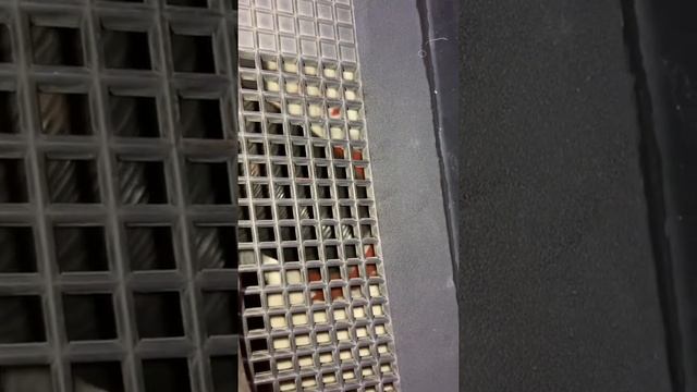 Китайский фен на Nissan E NV200 смотреть онлайн