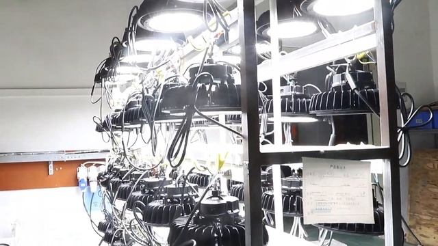 Huadian Lighting | Review of LED highbay light aging test in the factory смотреть онлайн