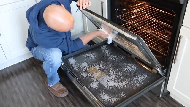 How to Clean Inside Glass on Oven Door смотреть онлайн