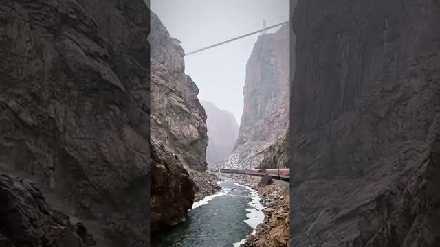 US Train Journey смотреть онлайн