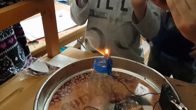 Мы со школой изобрели лампочку! смотреть онлайн