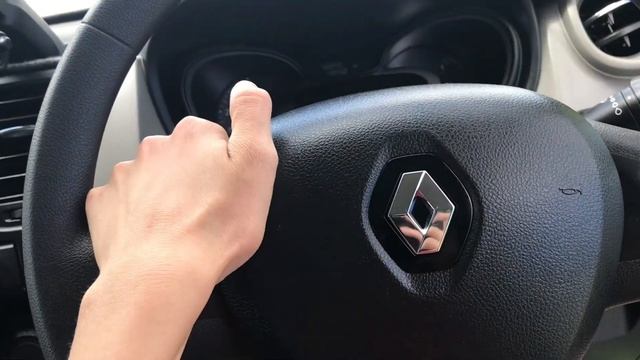 2019 Renault Trafic SWB Horn смотреть онлайн