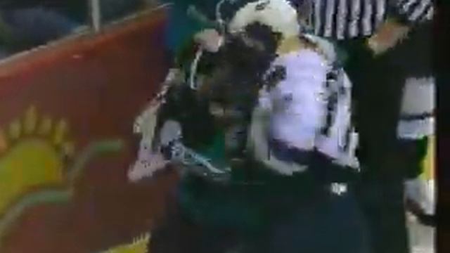 NHL fight Ruutu vs. Holmqwist смотреть онлайн