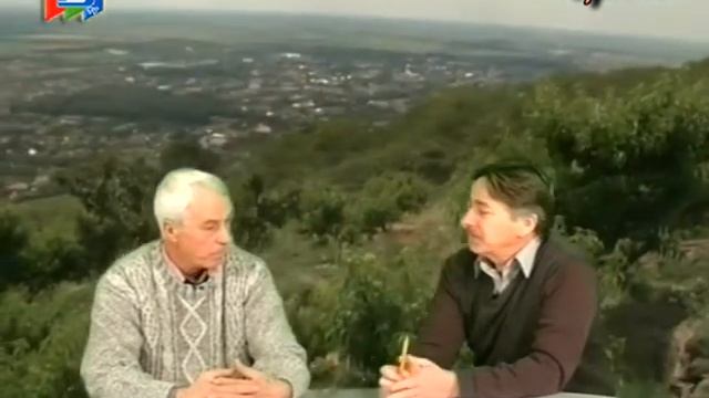 Діалог з господарем персикового саду смотреть онлайн