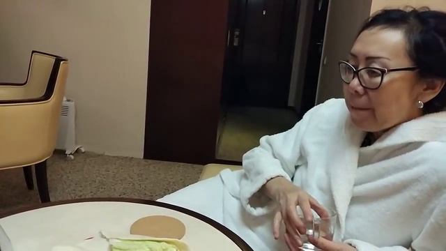 Реакция на "Любовь уставших лебедей" в исполнении Димаша Кудайбергена. #димаш #dimash смотреть онлайн