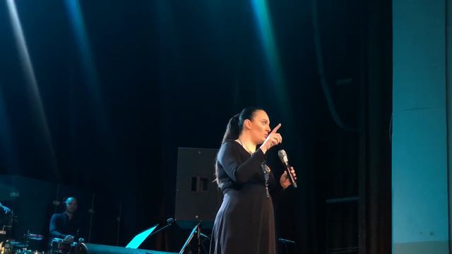 Елена Ваенга 2ч Дзержинск 8 марта 2019 смотреть онлайн