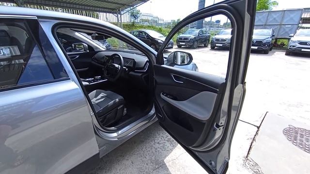BAIC Beijing X55 II Fashion 1.5T 7AT grey walkaround exterior and interior (Brunei) смотреть онлайн