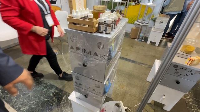 TÜRKİYE - 11.ARICILIK FUARI Bölüm - 2 (Firmalar) смотреть онлайн