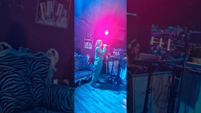 Анжелика Варум - Зимняя вишня (Cover remix by Irina Shine) смотреть онлайн