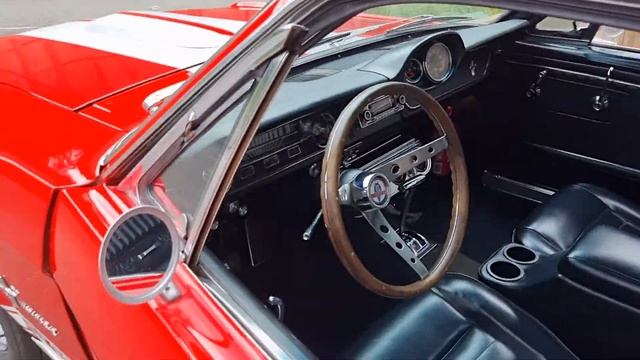 Ford Mustang Fastback - 1965 Benzin.fr смотреть онлайн