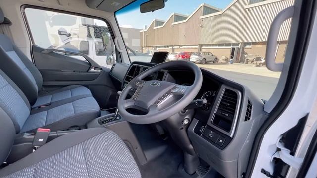 Hyundai mighty Chassis Trucks EX9 | Peninsula Hyundai Truck | Bankstown смотреть онлайн