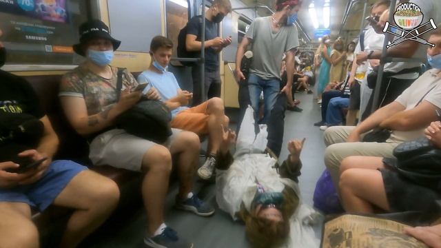 Помыли полы человеком весь вагон метро смотреть онлайн