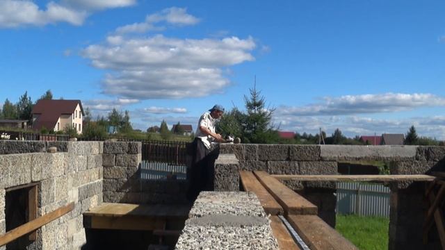 Подготовка к заливке армопояса. Армянские леса. Два колодца. Армопояс. смотреть онлайн