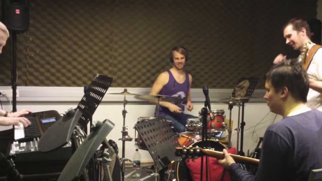 First "Owé" Rehearsal смотреть онлайн