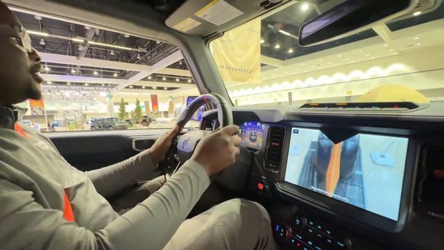 Ford Bronco off-road test drive @2024 LA AutoShow смотреть онлайн