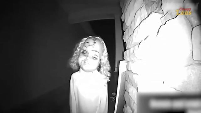 10 Scary Videos And Most Disturbing Things Caught on Doorbell Camera Footage (2) смотреть онлайн