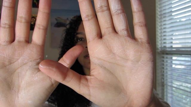 FAKE BANGS ON NATURAL CURLY HAIR! // Faux curly bangs смотреть онлайн