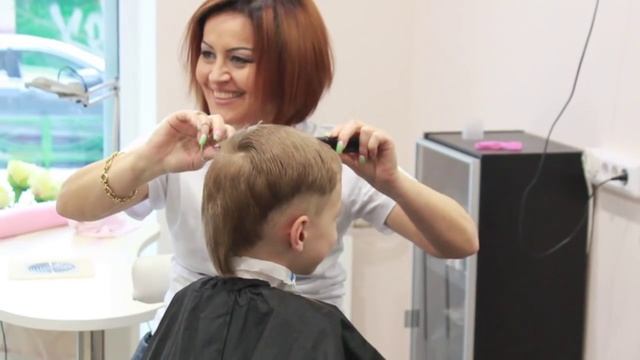 Детские модные стрижки от салона красоты "Артджистудия" смотреть онлайн