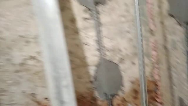 Часть 4. пошаговая инструкция"ремонт в санузле своими руками" выставляем маяки для штукатурки. смотреть онлайн