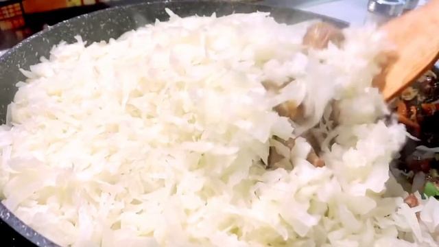 Плов с капустой. ЭТО ТАК ВКУСНО | Капуста в плове ведет себя безупречно! Необычный и нежнейший плов смотреть онлайн