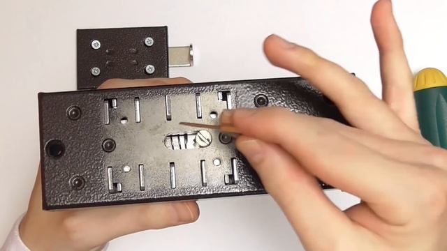 Как перекодировать кодовый накладной замок меттэм смотреть онлайн