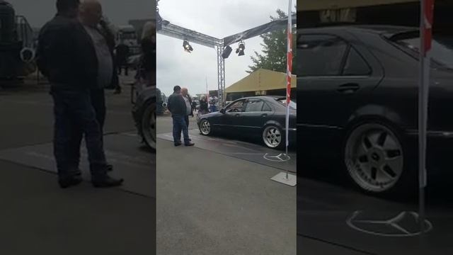 Mercedes Benz S500 W220 смотреть онлайн