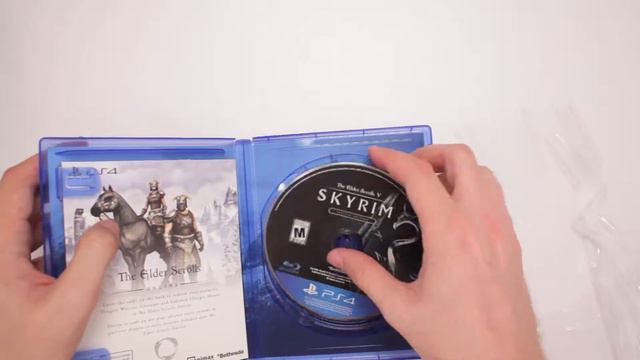 The Elder Scrolls V Skyrim Special Edition PS4 Game Unboxing смотреть онлайн