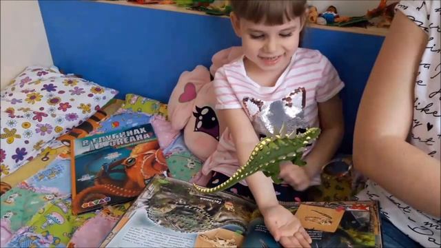 Девар книга для детей с дополненной реальностью о динозаврах смотреть онлайн