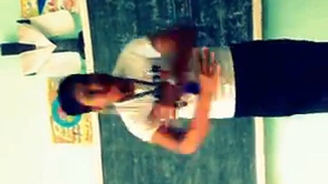 Alvin Pilo's Funny Whoops Kirri Beat смотреть онлайн