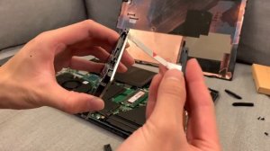 ASUS Vivobook X571/F571 拆殼加裝 RAM + HDD 過程全紀錄